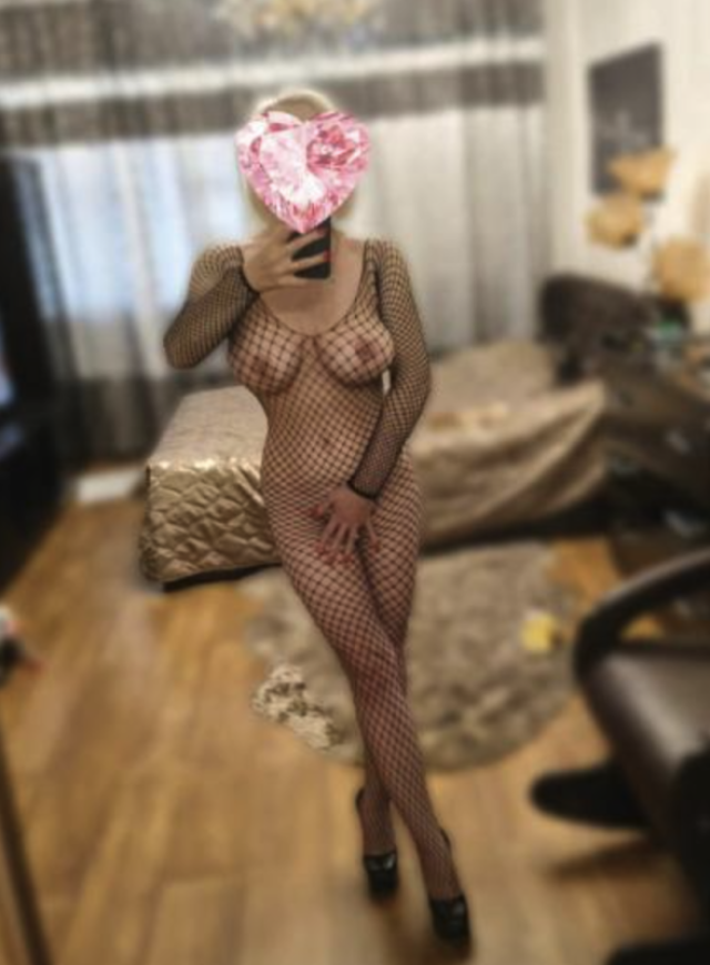 Снять девушку на час (Мария, 23 лет)